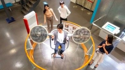 オトナ楽しむカガクカン「回転」