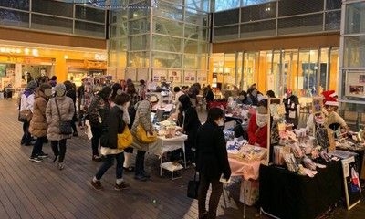 けやきの下のマルシェ（10月）