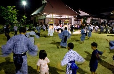 綾渡夜念仏と盆踊り