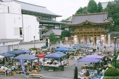 成田山開運不動市（門前会場）（7月）