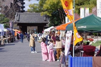 徳川園の秋景　無料開園ほか