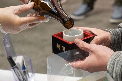 伏見の清酒まつり in 大手筋商店街 2024