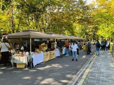 森のマルシェ・硫黄山ライトアップ