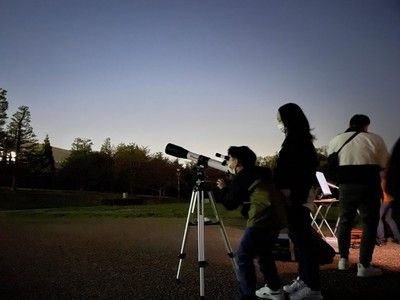 けいはんな子ども天文クラブ観望会～紫金山・ATLAS彗星～