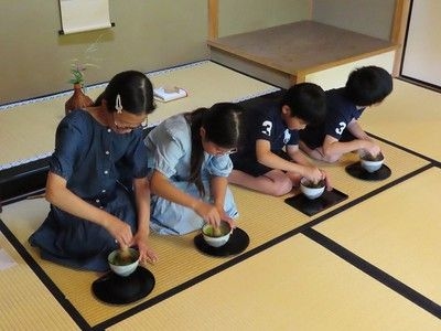 夏休みこども茶道教室