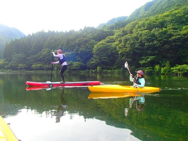 碓氷 軽井沢『SUP＆カヤック体験』 秋の彩りツアー　アウトドア 自然体験