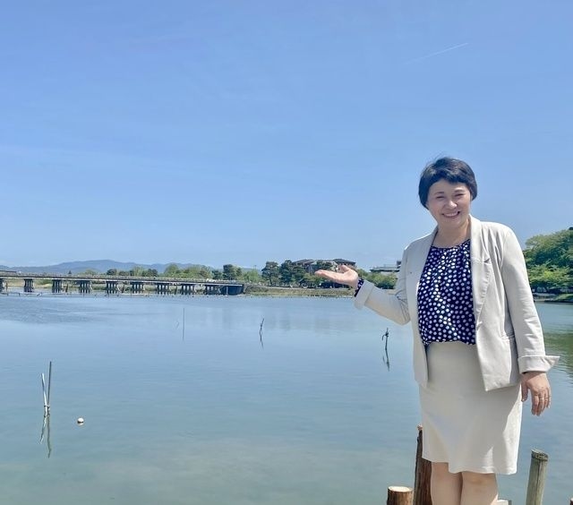 夏の朝活トーク「福田美術館・建築のひみつ」