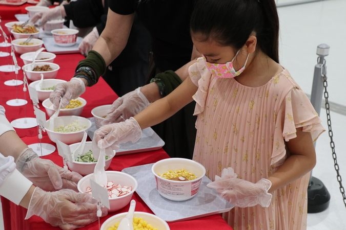 マルちゃん夏休み親子工場見学会（関西工場）